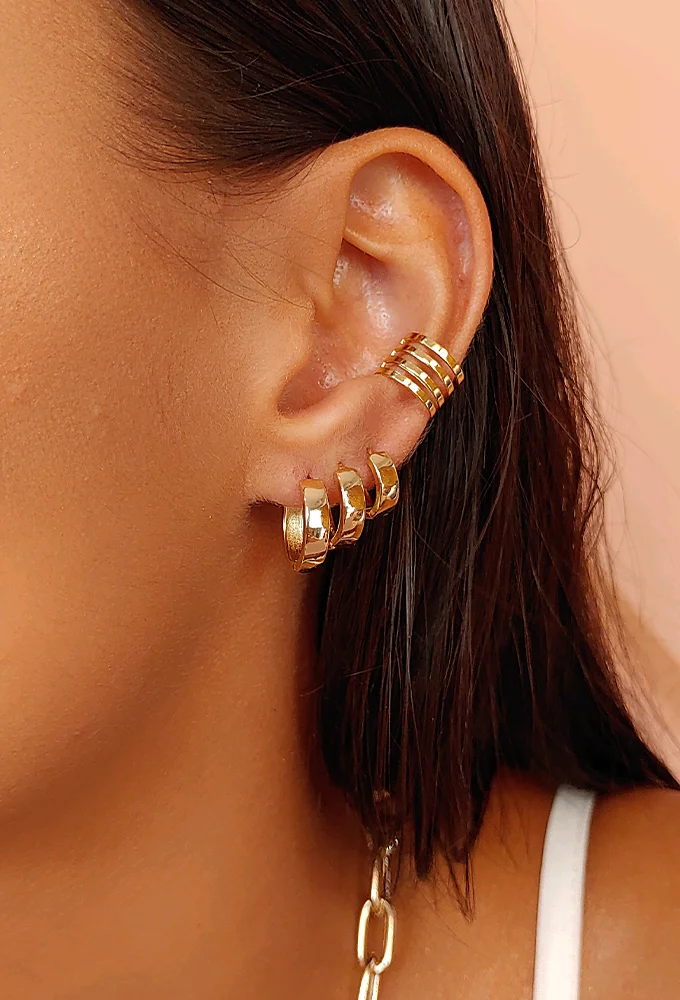 18k Gold Plated Everyday Minimalist Huggie Hoop Earrings