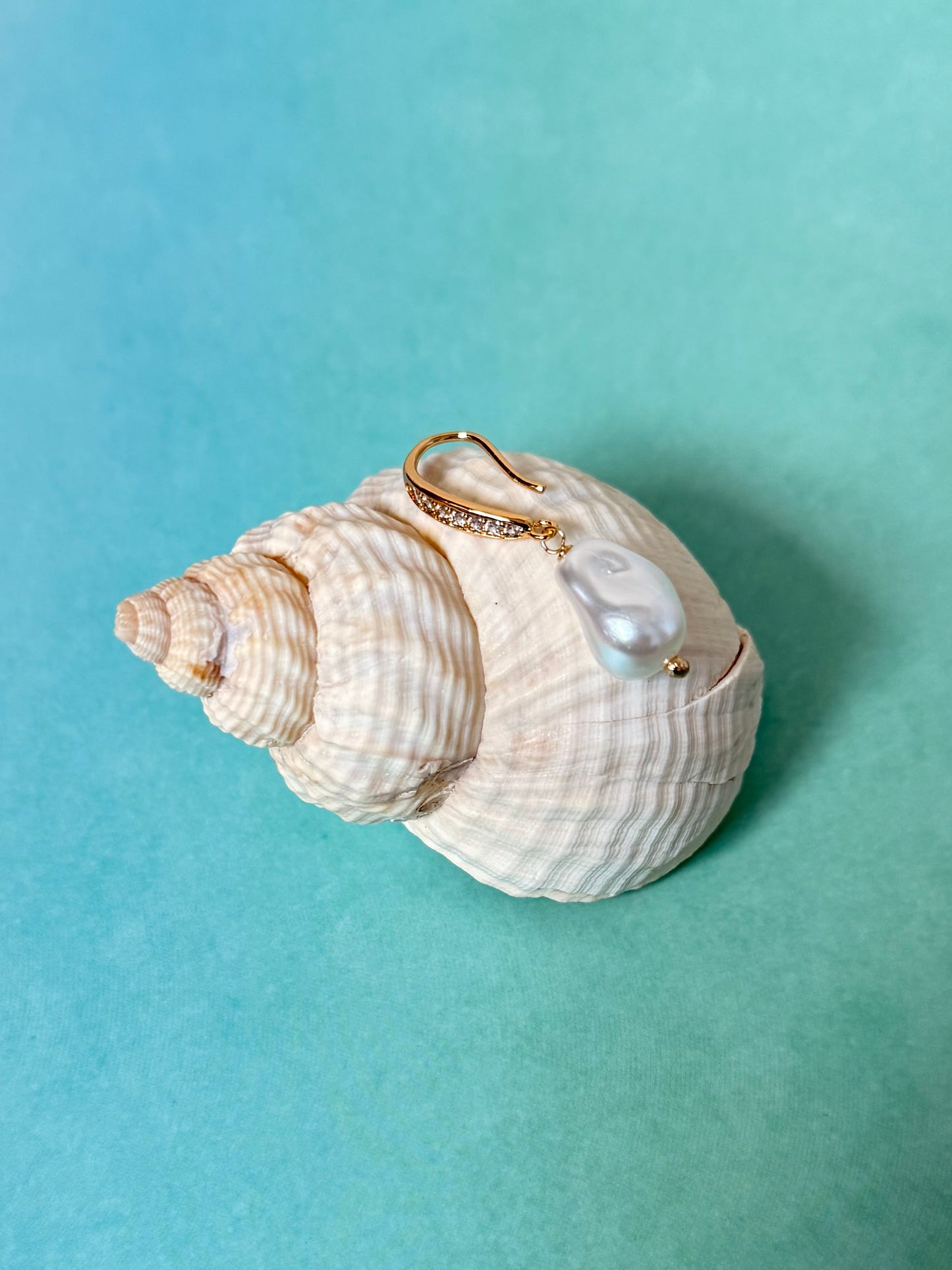18k Gold Plated Elegant Pearl Drop with Zirconia