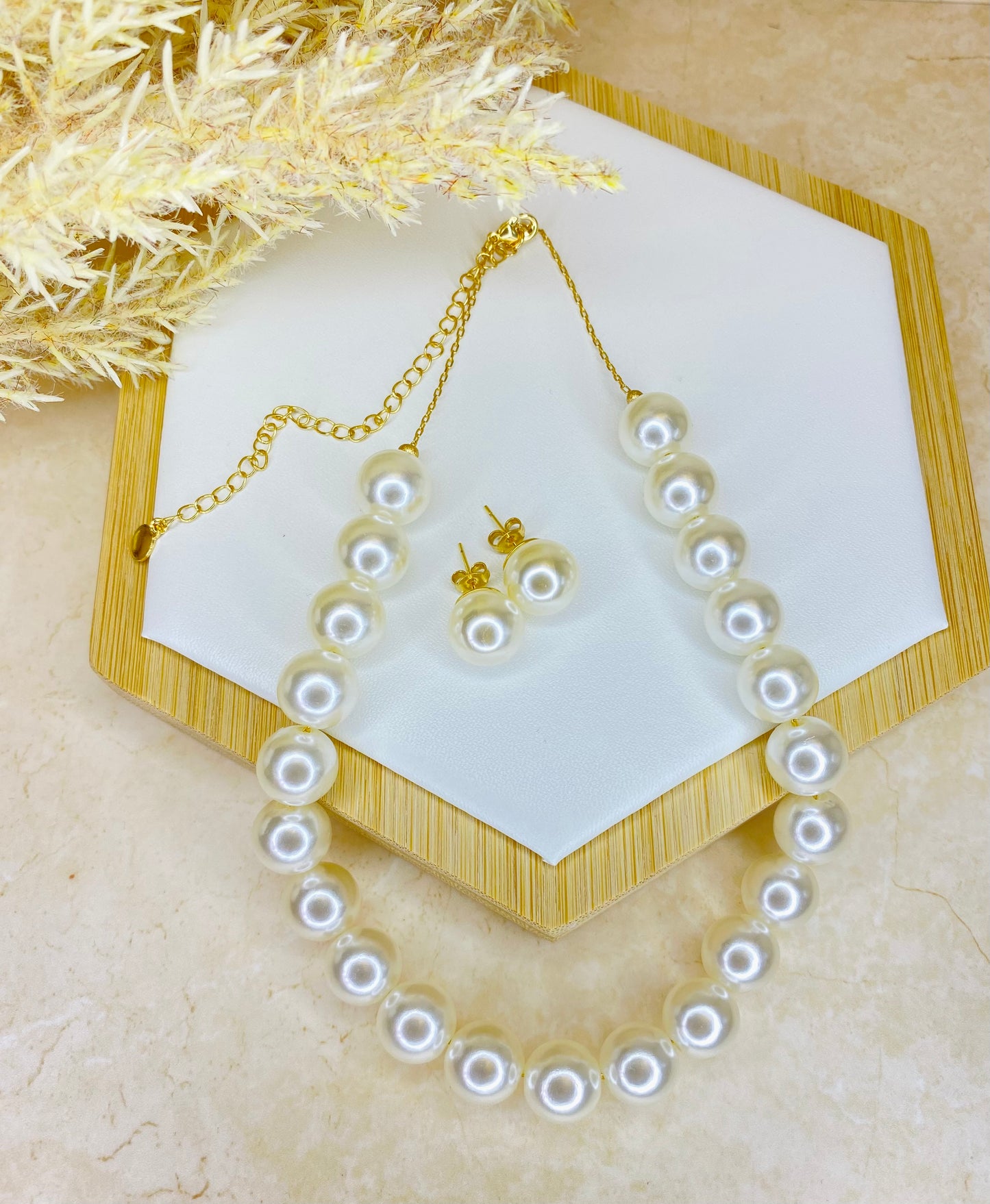 Pearl Set