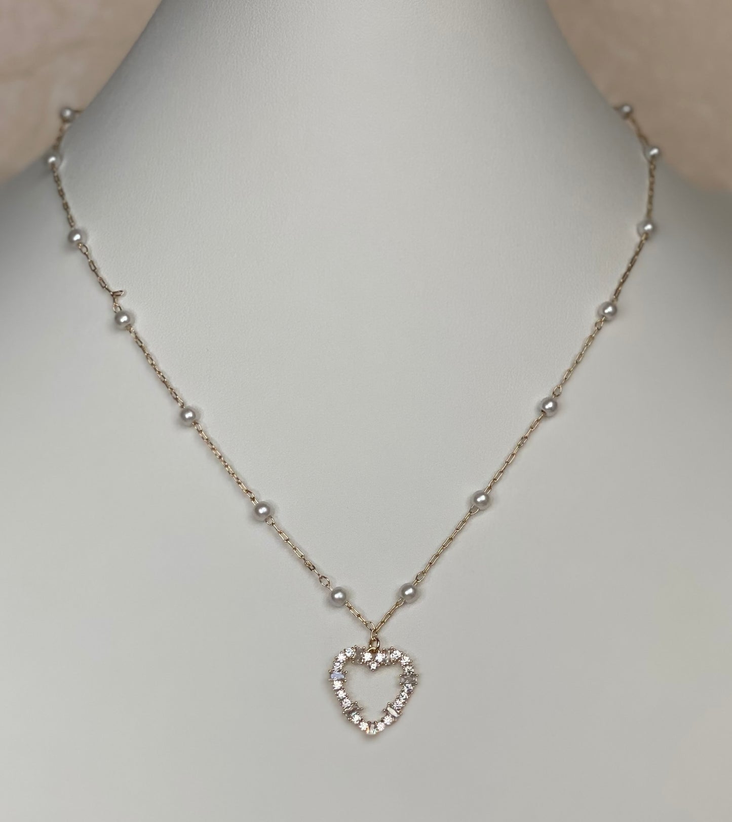 18k Gold Plated Delicate Pearl Necklace with Heart Pendant
