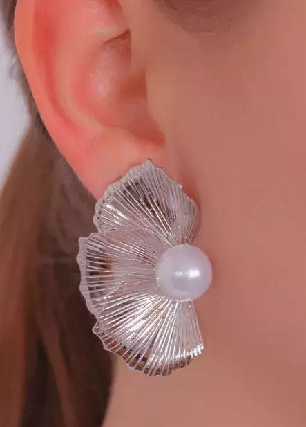 Rhodium Plated Elegant Floral Pearl Ear Cuff