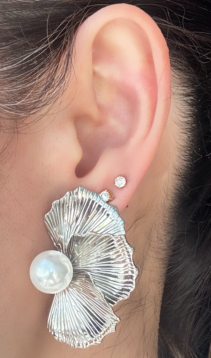 Rhodium Plated Elegant Floral Pearl Ear Cuff