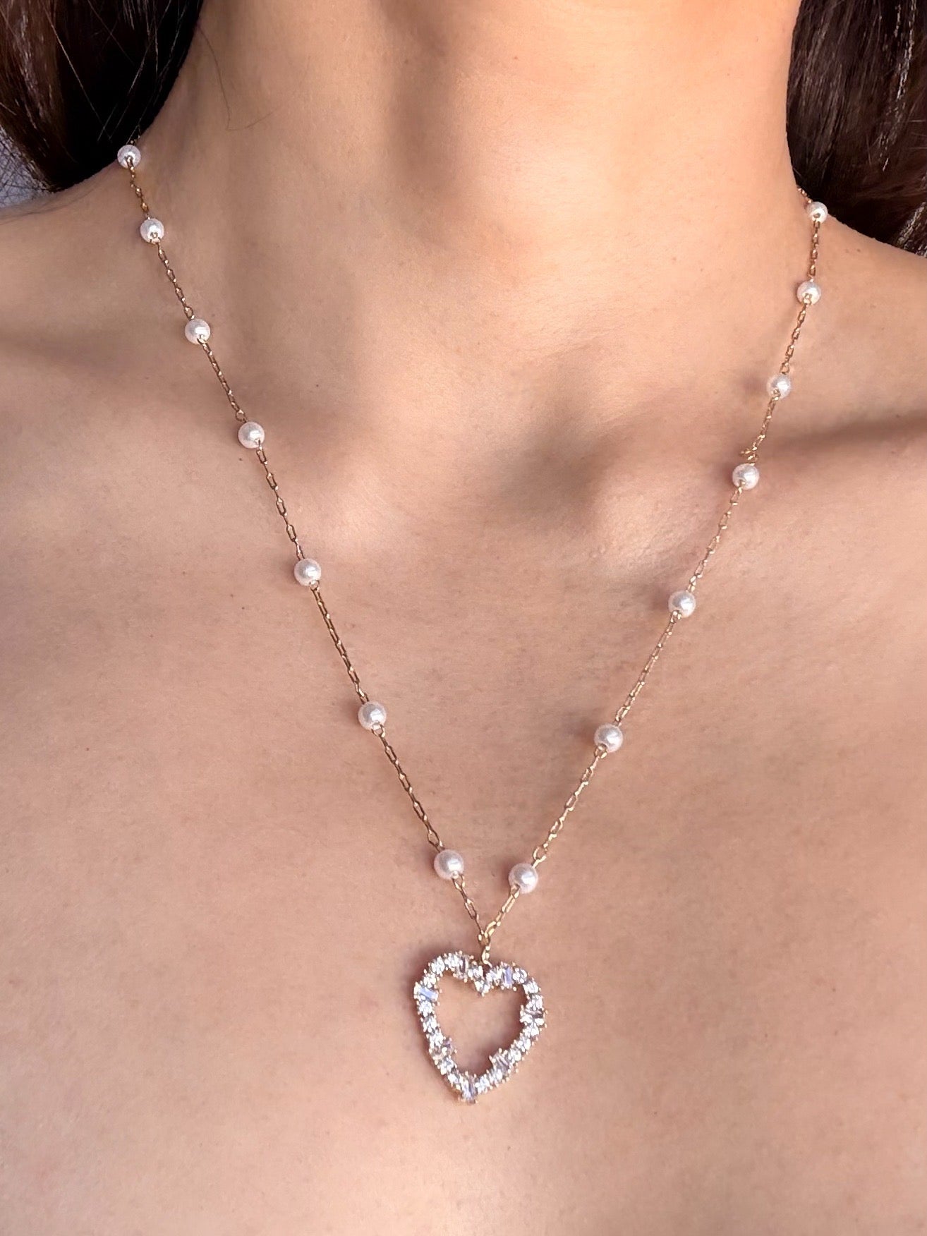 18k Gold Plated Delicate Pearl Necklace with Heart Pendant