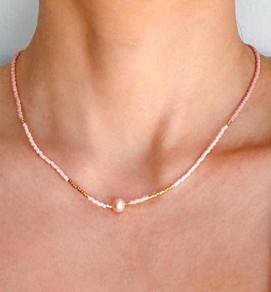 Handmade Dainty Beaded Necklace with Freshwater Pearl