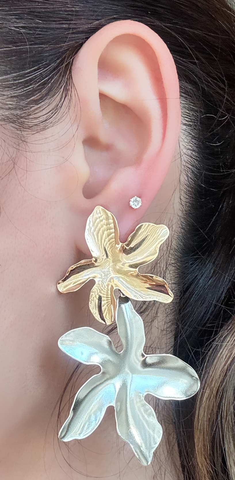 19K Gold / Rhodium Two-Tone Floral Drop Earrings