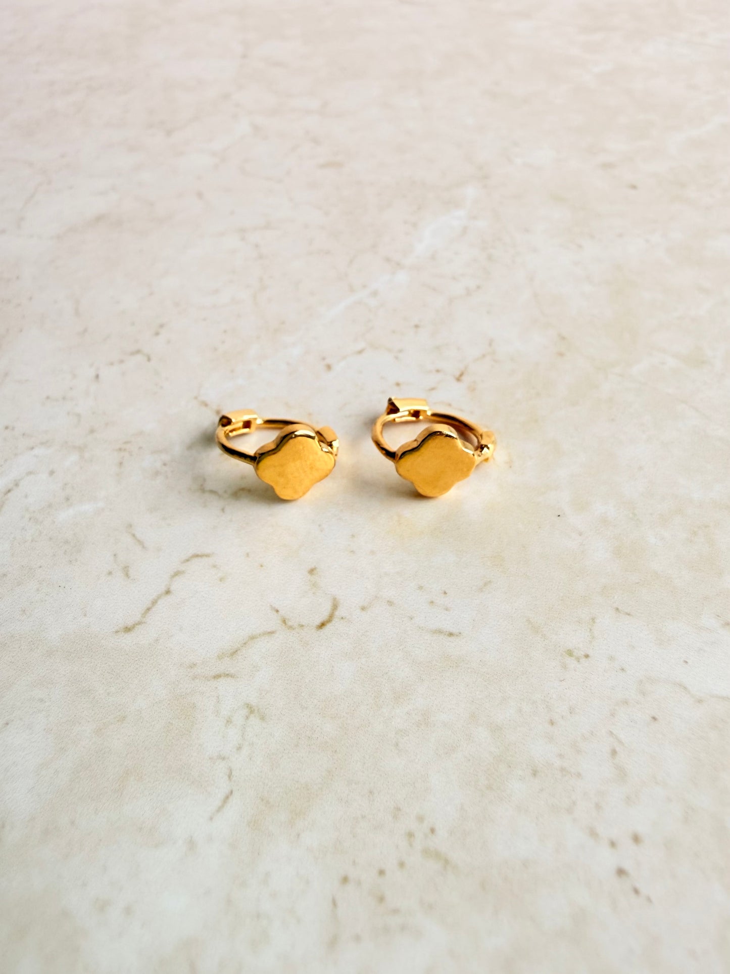 18k Gold Plated Clover Huggie Hoop Earrings