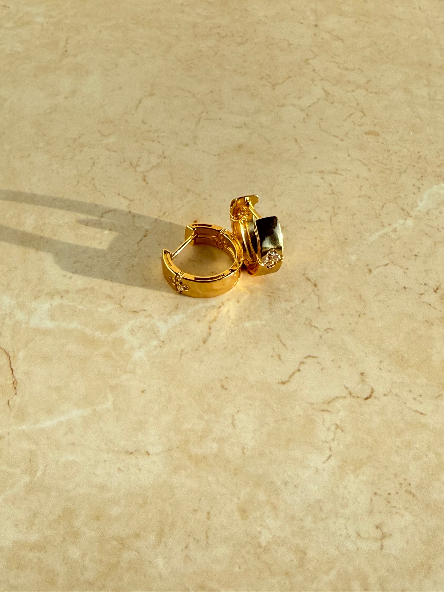 18k Gold Plated Flower Huggie Hoop Earrings
