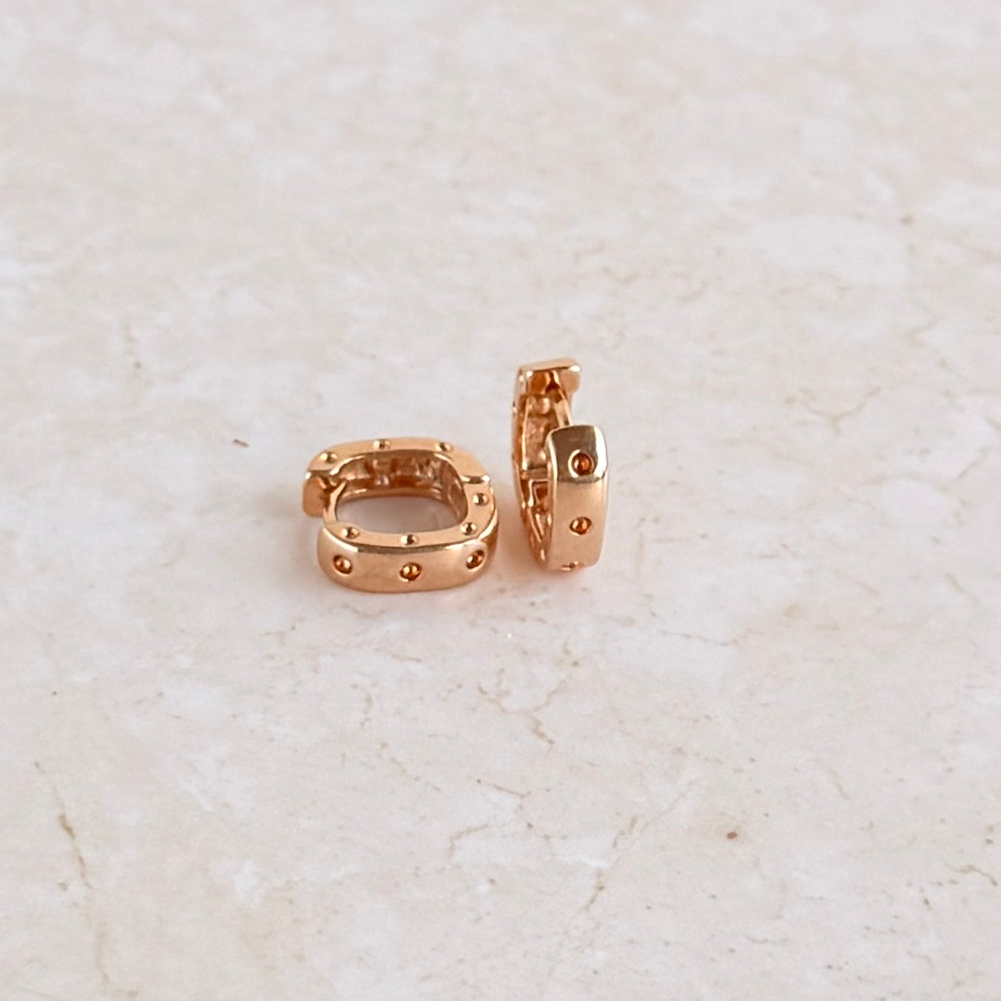 18k Gold Plated Modern Huggie Hoop Earrings
