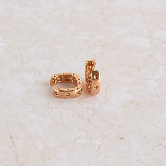 18k Gold Plated Modern Huggie Hoop Earrings