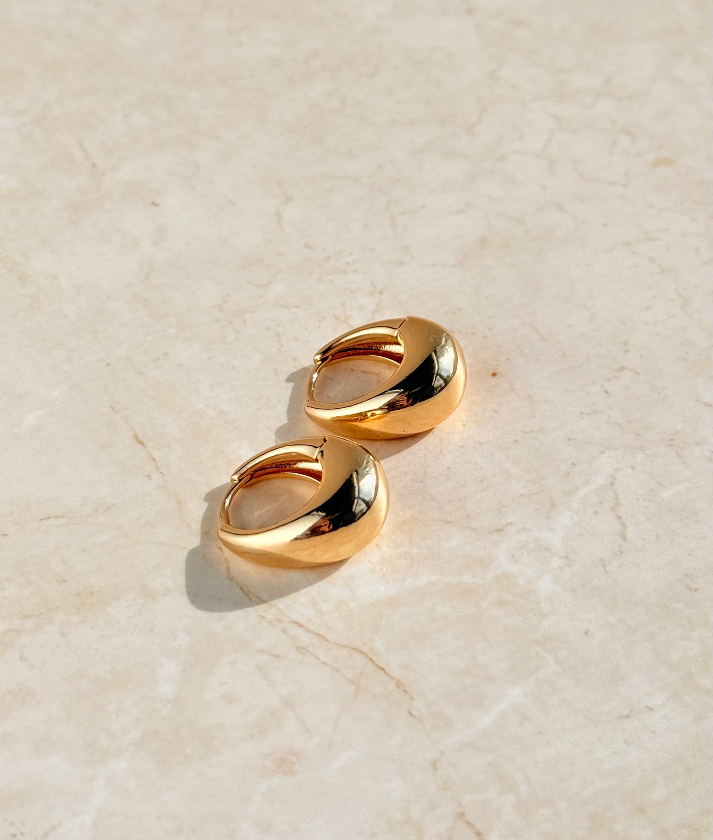 18k Gold Plated Modern Chunky Huggie Hoop Earrings