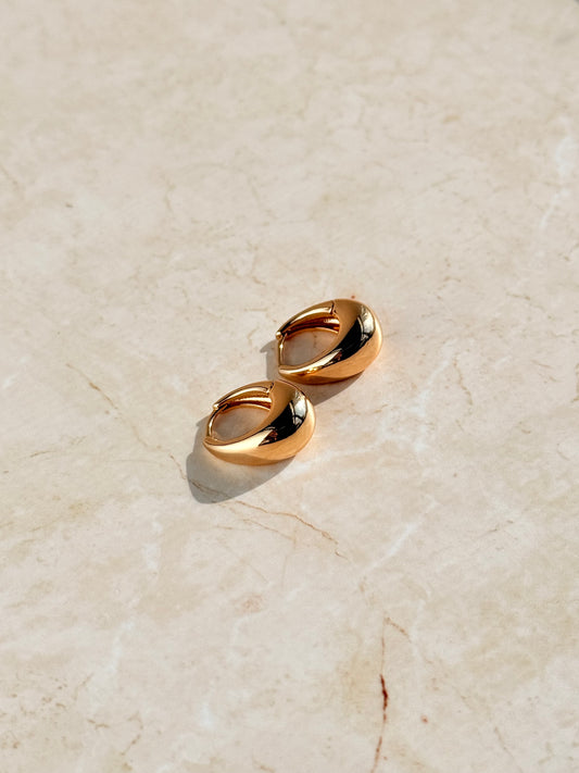 18k Gold Plated Modern Chunky Huggie Hoop Earrings